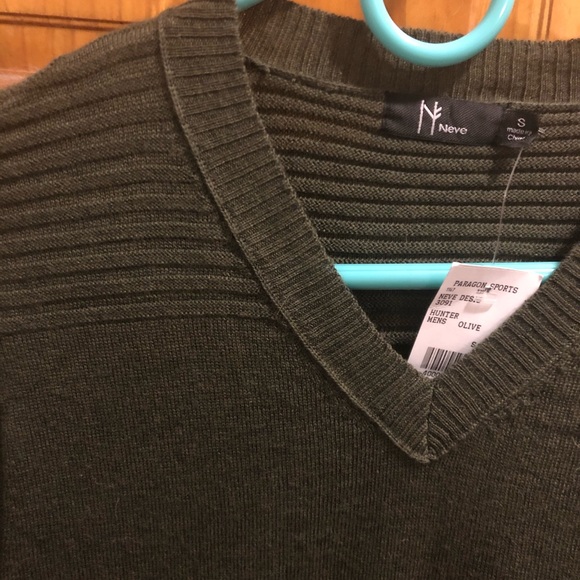 Neve super soft olive colored sweater NWT - Picture 3 of 6